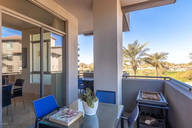 MLS: 6033559 Condo For Sale