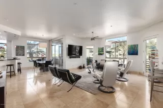 Photo #3: 6033559 Listing