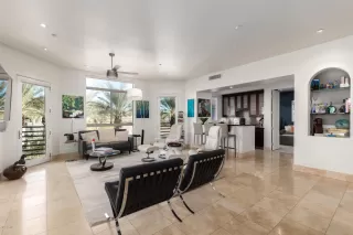 Photo #4: 6033559 Listing