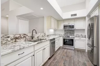 Photo #1: 6033608 Listing