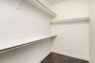 Photo #6: 6033730 Listing