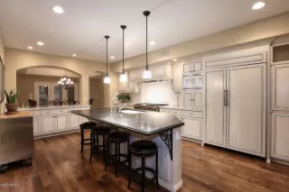 Photo #5: 6033775 Listing 