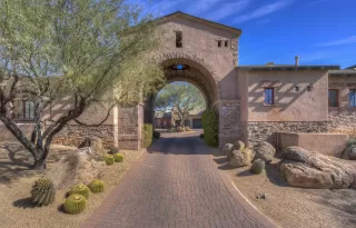 Photo #1: 6034062 Listing 