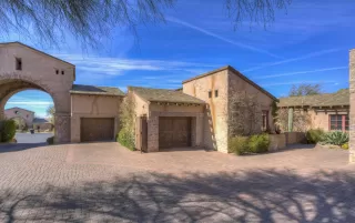 Photo #2: 6034062 Listing 