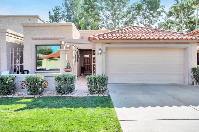 MLS: 6034615 Condo For Sale