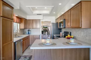 Photo #5: 6034615 Listing