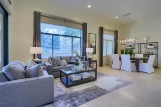 Photo #6: 6034718 Listing