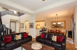 Photo #3: 6034730 Listing