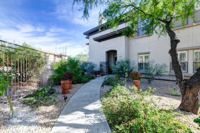 MLS: 6034789 Condo For Sale