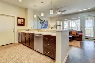 Photo #3: 6034918 Listing