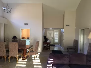 Photo #5: 6034922 Listing