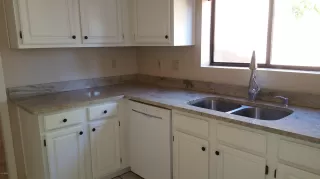 Photo #6: 6034922 Listing
