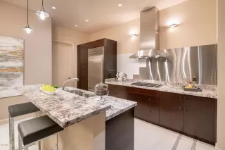 Photo #5: 6035019 Listing