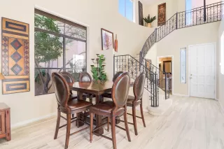 Photo #5: 6035137 Listing 