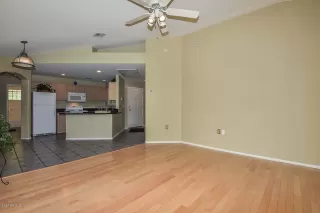 Photo #5: 6035145 Listing 