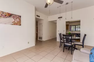 Photo #5: 6035747 Listing