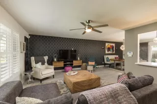Photo #2: 6036073 Listing