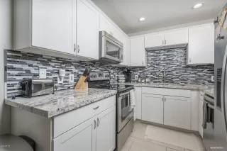 Photo #3: 6036076 Listing 