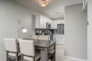 Photo #5: 6036076 Listing 