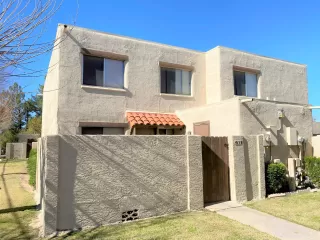 Photo #2: 6036149 Listing 