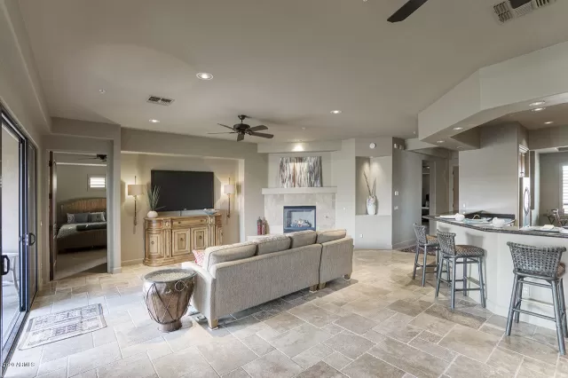 MLS: 6036160 Condo For Sale