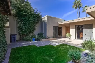 Photo #1: 6036196 Listing