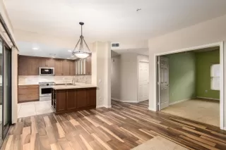 Photo #6: 6036214 Listing 