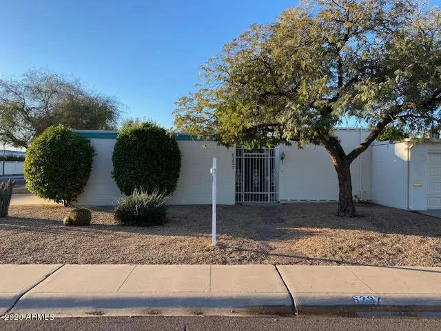 MLS: 6036230 Condo For Sale
