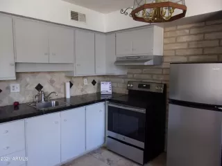 Photo #3: 6036291 Listing 