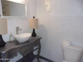 Photo #6: 6036291 Listing 
