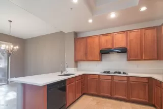 Photo #3: 6036333 Listing