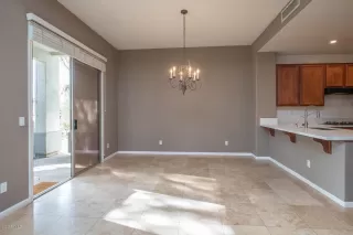 Photo #5: 6036333 Listing