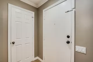 Photo #2: 6036387 Listing