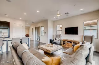 Photo #4: 6036623 Listing 
