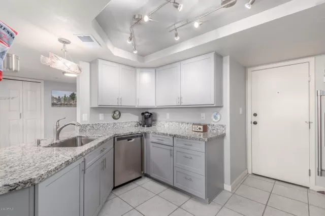 MLS: 6036651 Condo For Sale