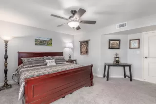 Photo #2: 6036651 Listing