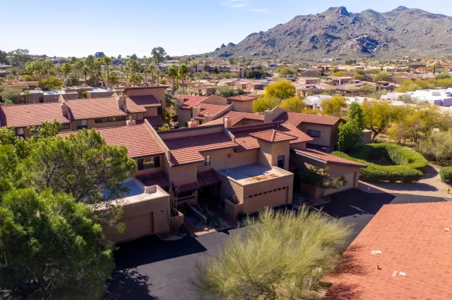 MLS: 6036844 Condo For Sale