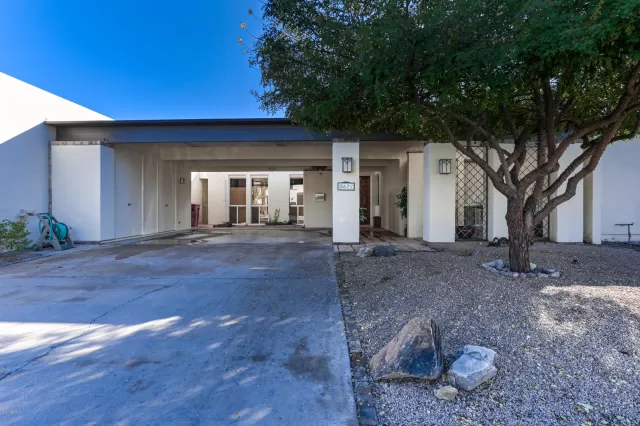 MLS: 6036868 Condo For Sale