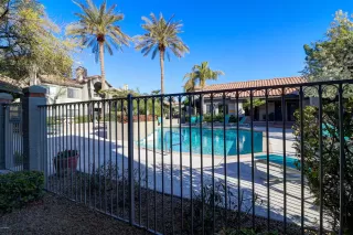 Photo #4: 6037220 Listing