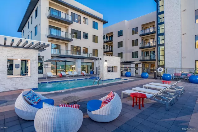 MLS: 6037337 Condo For Sale