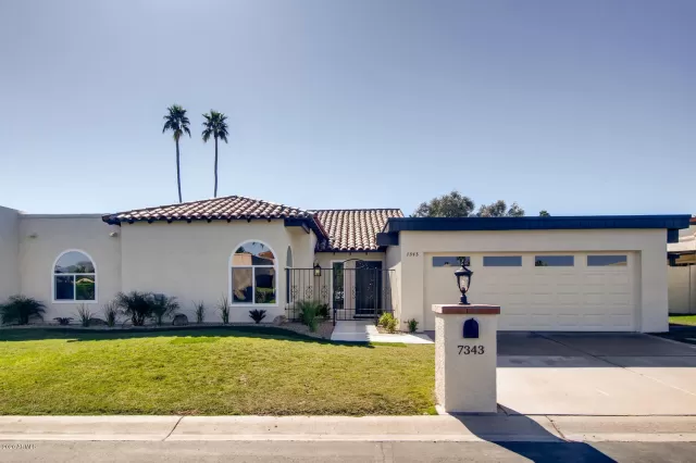 MLS: 6037437 Condo For Sale