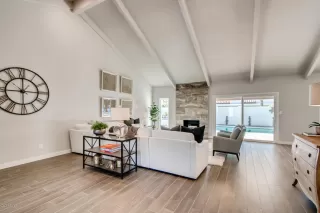Photo #4: 6037437 Listing