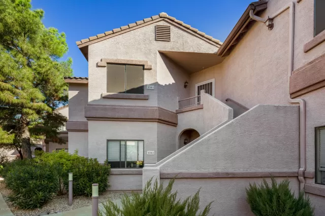 MLS: 6037457 Condo For Sale