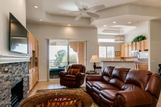 Photo #3: 6037557 Listing