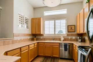 Photo #4: 6037557 Listing