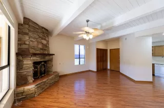 Photo #5: 6037581 Listing 
