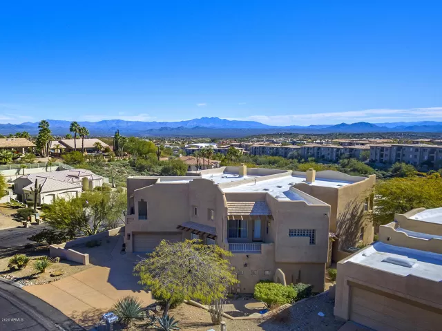 MLS: 6037920 Condo For Sale