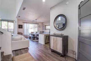 Photo #2: 6038080 Listing