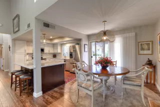 Photo #6: 6038186 Listing 