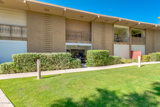 MLS: 6038588 Condo For Sale